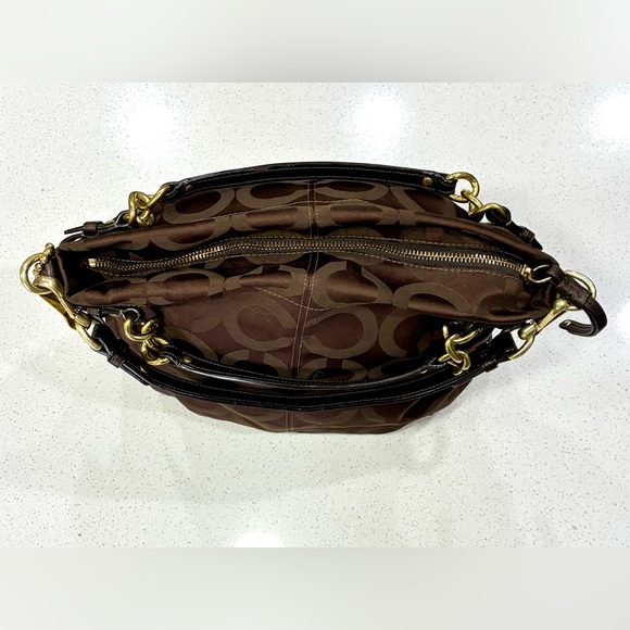 Coach Signature C Brown Canvas Leather Trim Shoulder Bag EUC - Picture 4 of 12